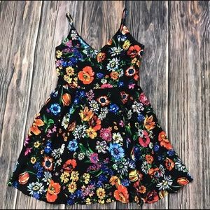 Yumi Kim Athena 100% silk floral dress size M
